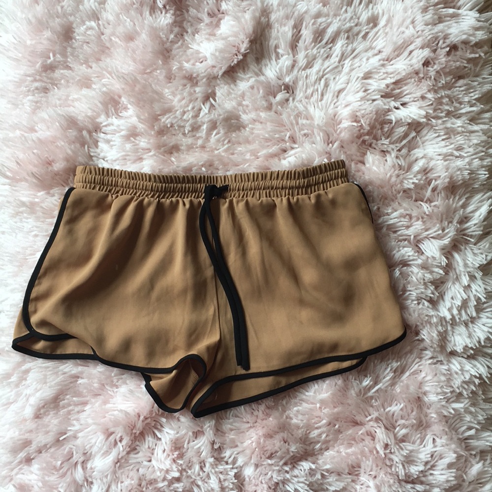 Draw string brown shorts